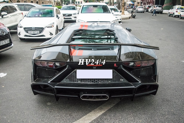 Cong tu Bac Lieu khoe Lamborghini Aventador do bodykit co mot khong hai-Hinh-6