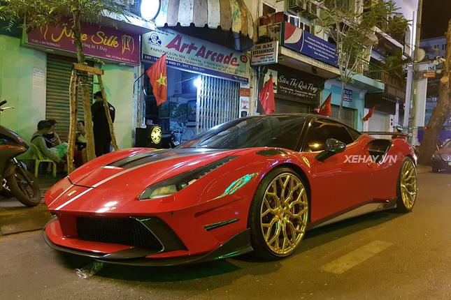 Sieu xe Ferrari 488 GTB do Mansory doc nhat vo nhi o Viet Nam-Hinh-3