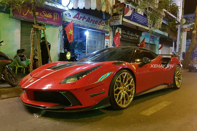 Sieu xe Ferrari 488 GTB do Mansory doc nhat vo nhi o Viet Nam-Hinh-5