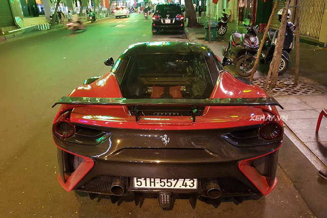 Sieu xe Ferrari 488 GTB do Mansory doc nhat vo nhi o Viet Nam-Hinh-7