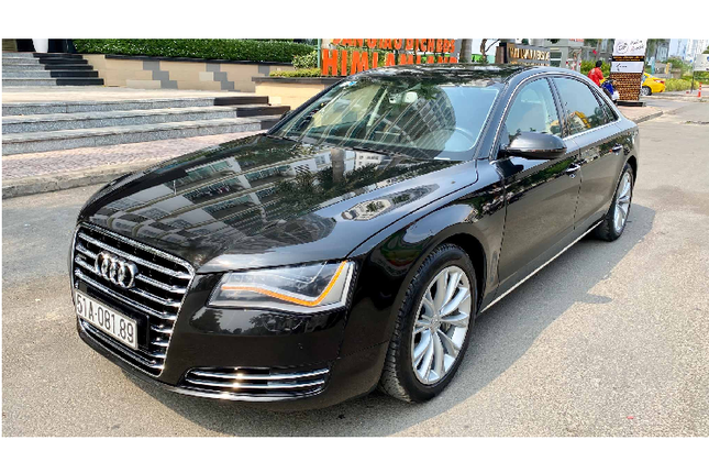 Xe sang Audi A8L doi 2011 chi hon 1,3 ty o Sai Gon