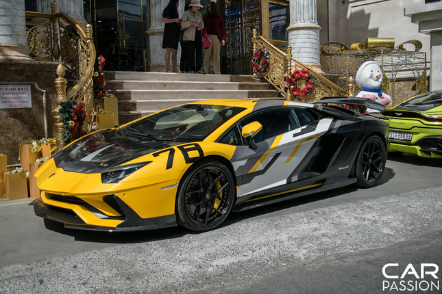 Sieu xe Lamborghini Aventador S hon 45 ty tai Viet Nam 