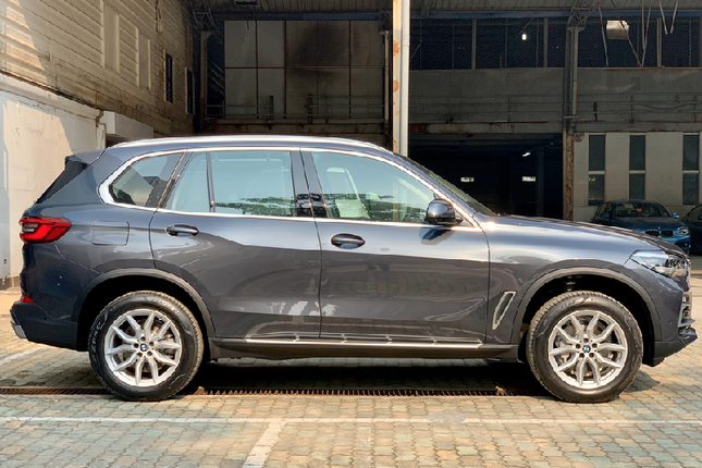 BMW X5 can so pha le hon 4 ty tai Viet Nam-Hinh-9