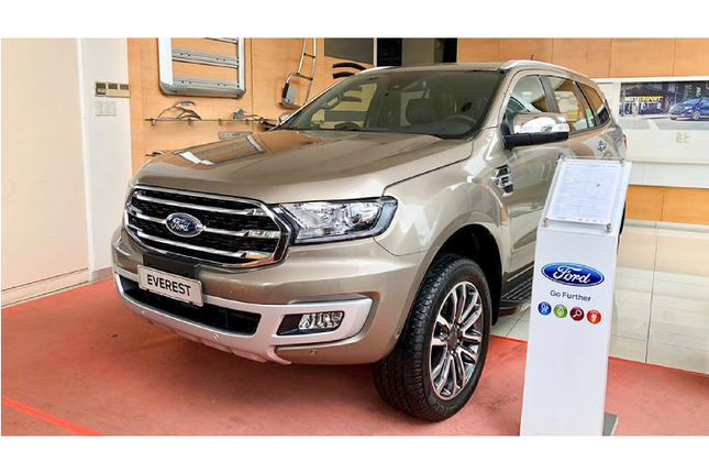 Sau Fortuner, den luot Ford Everest giam toi 100 trieu tai Viet Nam