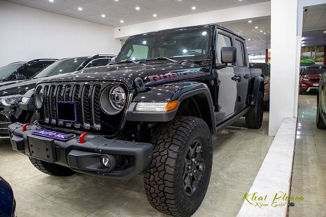 Ban tai Jeep Gladiator Rubicon 2020 ve Viet Nam voi gia gan 4 ty