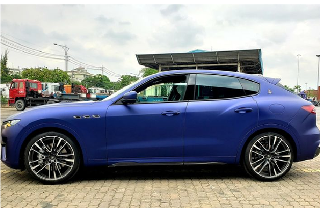 Can canh Maserati Levante Trofeo Launch Edition 15 ty moi ve Viet Nam