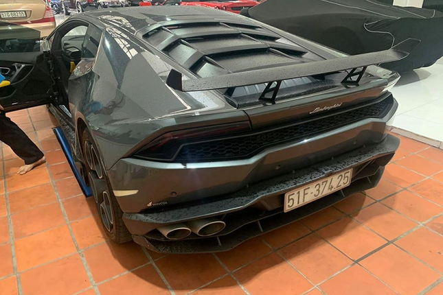 Can canh sieu xe Lamborghini Huracan lan banh hon 13.00km, co gia den 12,5 ty tai TP HCM-Hinh-2