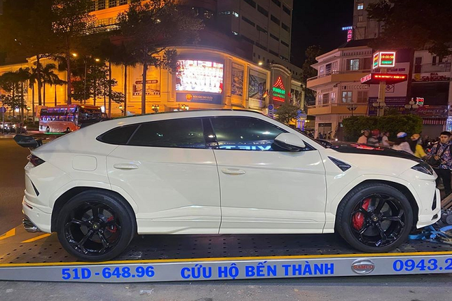 Lamborghini Urus hon 20 ty cua Minh Nhua duoc ban cho dai gia Bac Lieu-Hinh-3