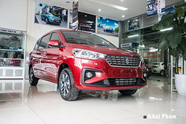 Suzuki Ertiga Sport moi co gia chi 559 trieu dong