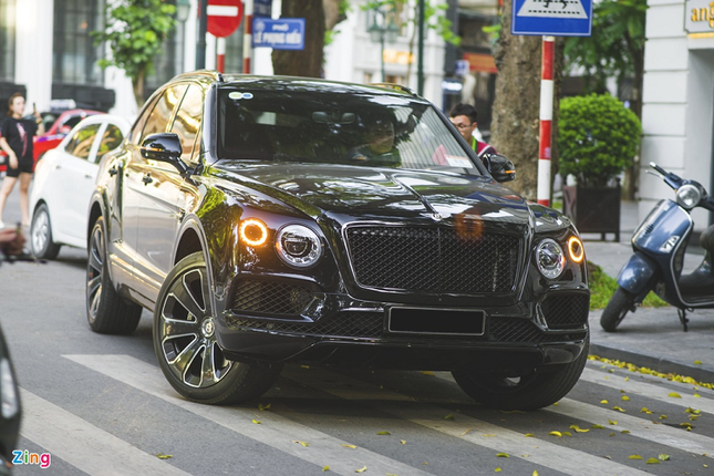 Xem sieu xe Bentley Bentayga Design Series doc nhat Viet Nam-Hinh-10