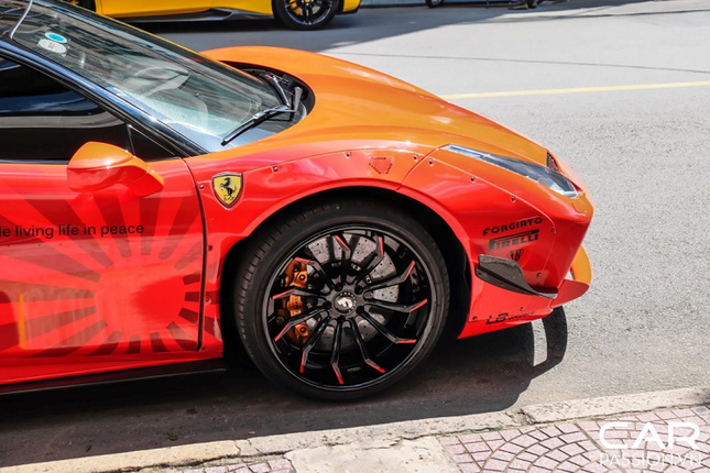 Di xem sieu xe Ferrari 488 do Liberty Walk doc nhat Viet Nam-Hinh-4