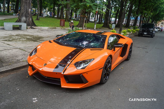 Can canh sieu xe Lamborghini Aventador LP700-4 gia 20 ty-Hinh-10