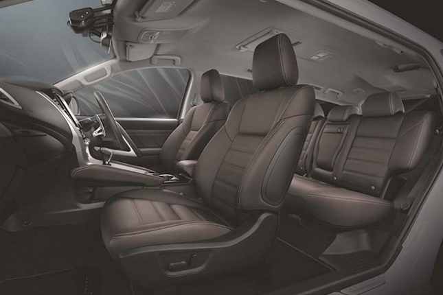 Can canh Mitsubishi Pajero Sport 2020 ban dac biet gia tu 1,13 ty dong-Hinh-4