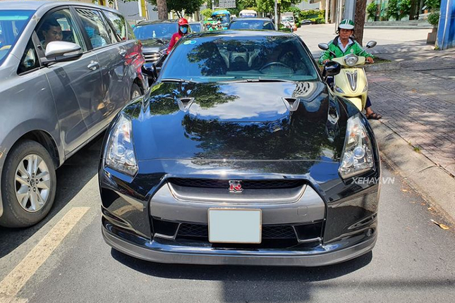 Ngam 'quai xe' Nissan GT-R hang hiem tren pho Sai Thanh-Hinh-2