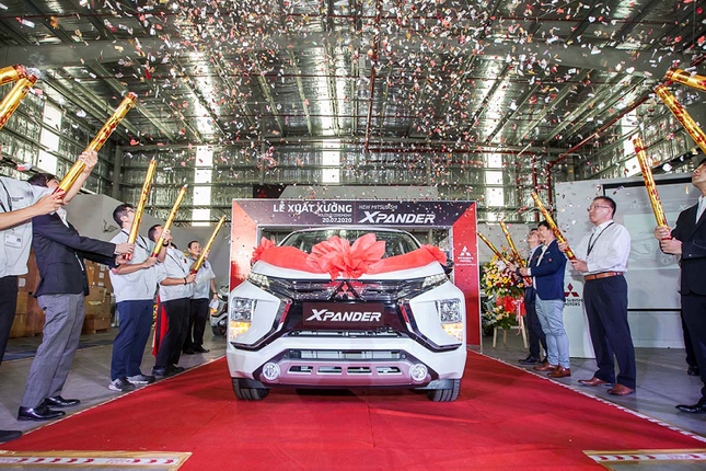 Mitsubishi Xpander lap rap tai Viet Nam co gia cao nhat 630 trieu dong-Hinh-2