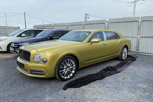 Can canh sieu xe Bentley Mulsanne EWB Julep co gia hon 35 ty