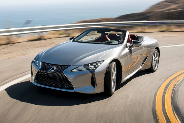 Can canh Lexus LC 500 Convertible 2021 co gia tu 2,3 ty-Hinh-2