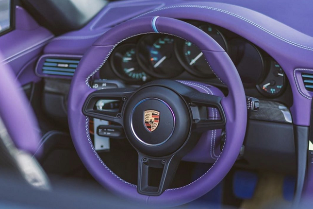 Can canh sieu xe Porsche 911 Speedster hang hiem-Hinh-8