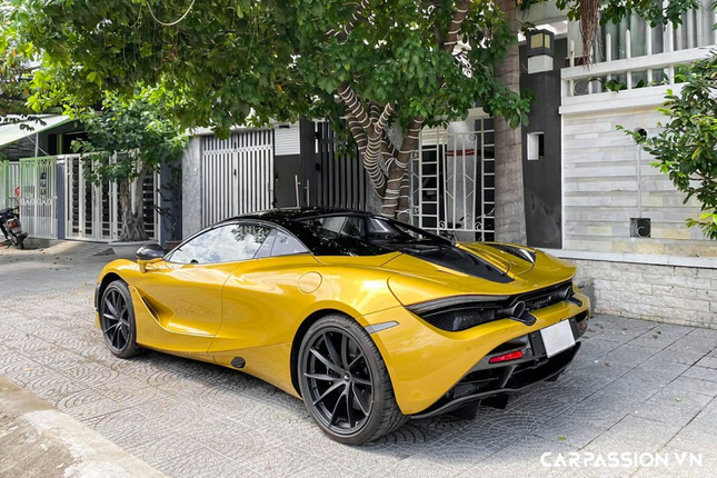 Can canh sieu xe McLaren 720S Spider dau tien tai Da Nang-Hinh-11