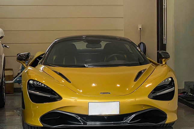 Can canh sieu xe McLaren 720S Spider dau tien tai Da Nang-Hinh-2