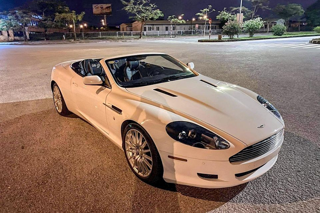 Aston Martin DB9 cua dai gia Trung Nguyen da ve chu moi o Hai Phong