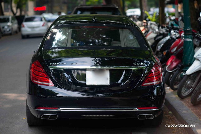 Chiem nguong Mercedes-Maybach S600 Pullman gia hon 34 ty-Hinh-3