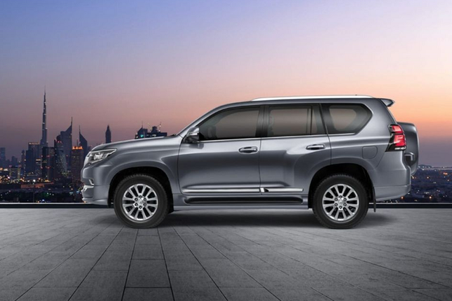 Toyota Land Cruiser Prado 2021 co gia hon 1 ty dong co gi hay?-Hinh-6