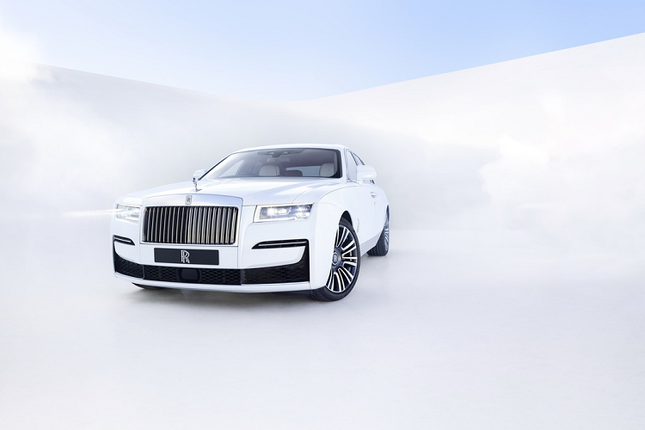 Can canh o to sieu sang Rolls-Royce Ghost 2021 gia hon 330.000 USD-Hinh-8