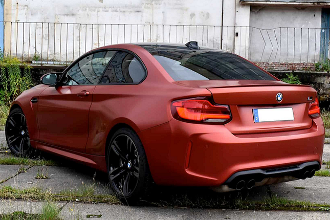 Chi co 2 chiec BMW M2 so huu mau son cuc hiem nay-Hinh-9