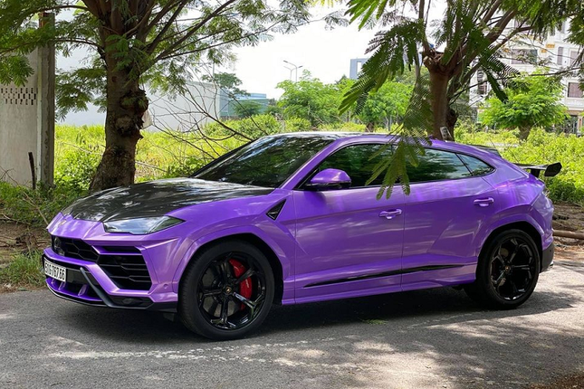 Can canh sieu SUV Lamborghini Urus gia hon 20 ty o Viet Nam-Hinh-2