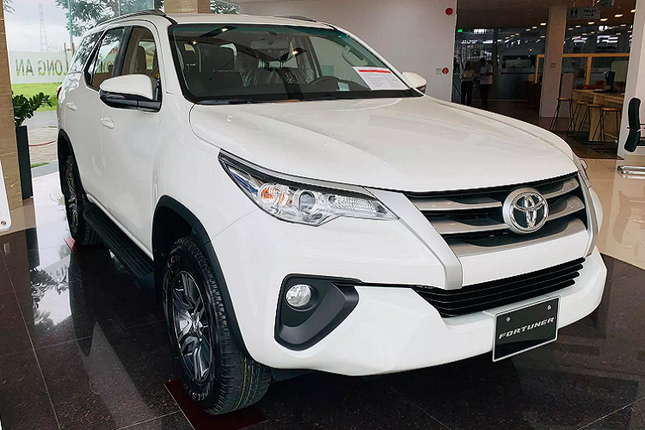 Toyota Fortuner 2020 tai Viet Nam giam ca tram trieu de xa hang-Hinh-6