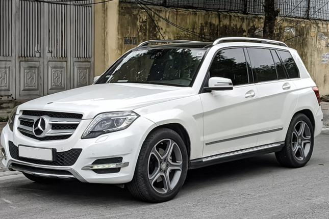 Tai sao Mercedes-Benz GLK 220 CDI cu van duoc khach Viet tim kiem?