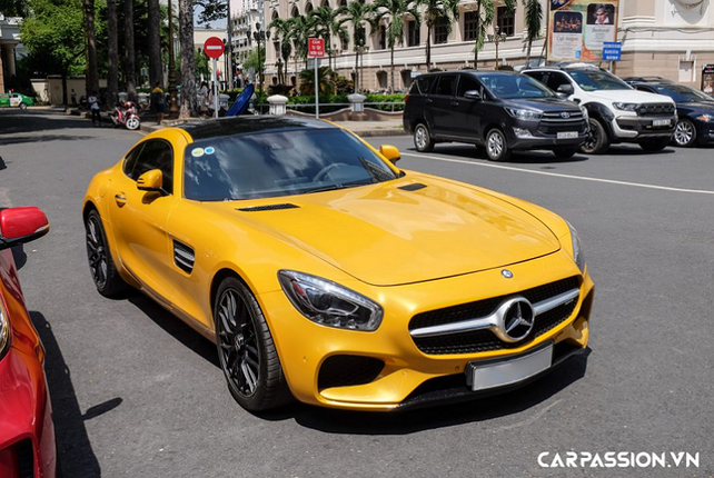 Mercedes-AMG GT S hang hiem noi bat tren pho Sai Gon-Hinh-11