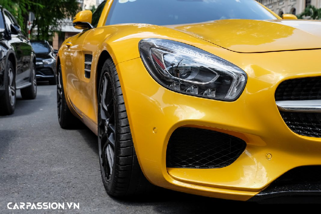 Mercedes-AMG GT S hang hiem noi bat tren pho Sai Gon-Hinh-4