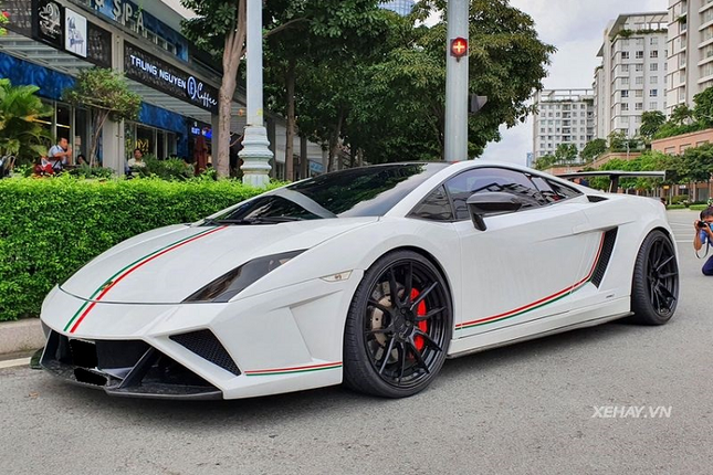 Lamborghini Gallardo do doc nhat Viet Nam “tai xuat” o Sai Gon