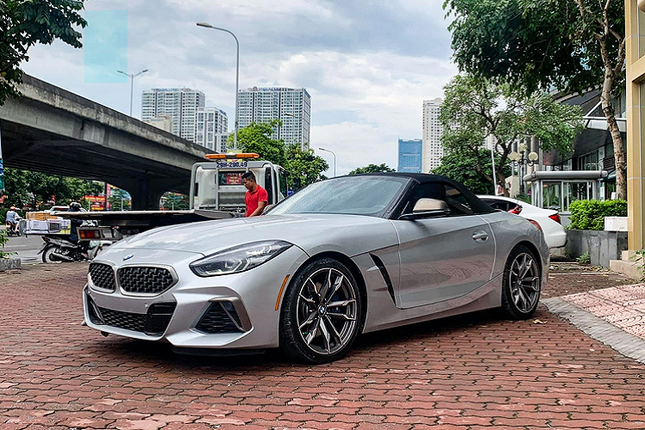 Can canh BMW Z4 M40i gia hon 5 ty da ve Viet Nam-Hinh-3