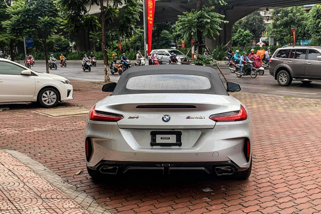 Can canh BMW Z4 M40i gia hon 5 ty da ve Viet Nam-Hinh-4