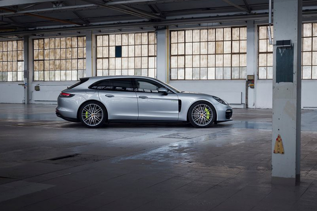 Kham pha 'doc co cau bai' Porsche Panamera Turbo S E-Hybrid 2021-Hinh-8