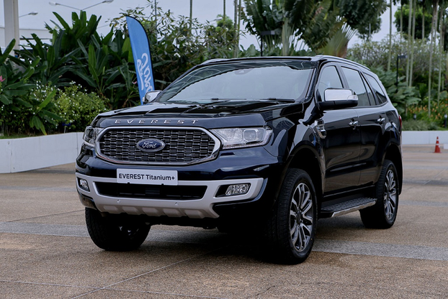 Ford Everest 2021 tu 968 trieu sap ve Viet Nam