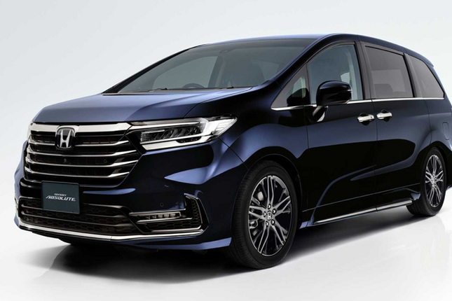 Can canh Honda Odyssey 2021 cua dong mo van tay co gia gan 800 trieu dong