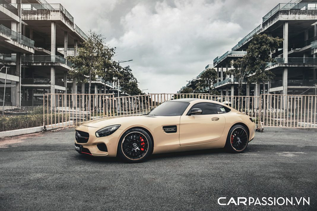 Chum anh Mercedes-AMG GT S gia hon 8 ty o Sai Gon-Hinh-4