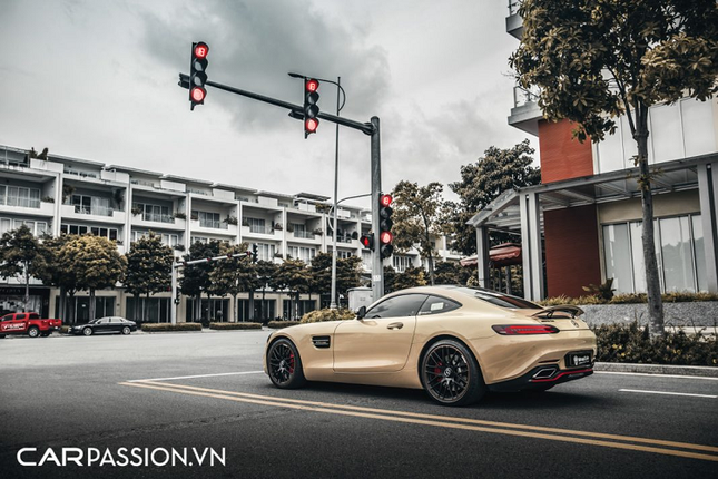 Chum anh Mercedes-AMG GT S gia hon 8 ty o Sai Gon-Hinh-9