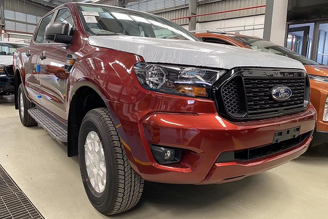 Ford Ranger 2021 gia tu 630 trieu dong co gi hap dan?-Hinh-11