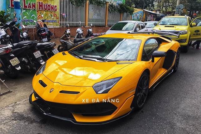 Ngam Aventador SVJ va McLaren 720S Spider gia hon 70 ty dong tai Da Nang-Hinh-12