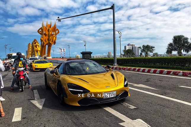 Ngam Aventador SVJ va McLaren 720S Spider gia hon 70 ty dong tai Da Nang-Hinh-4