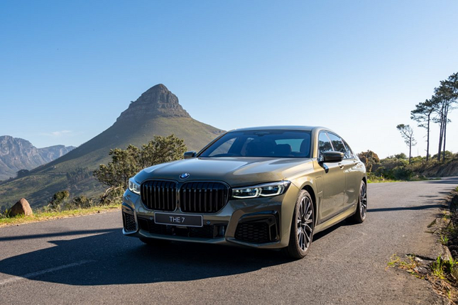 Xe sang BMW 745Le xDrive cua khach san o Cape Town-Hinh-2