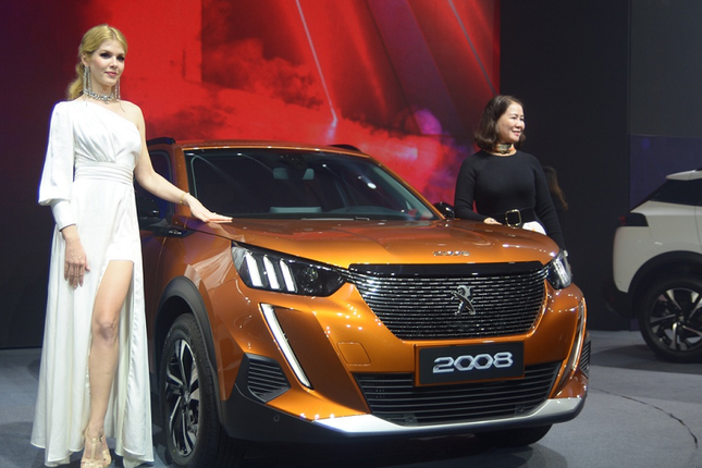 Can canh Peugeot 2008 gia cao nhat 829 trieu dong-Hinh-2