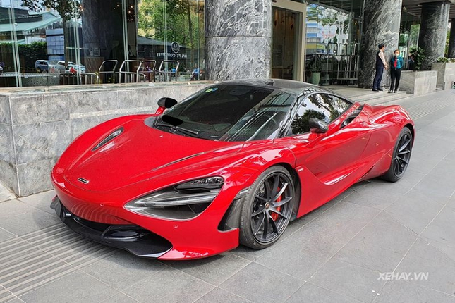 Can canh sieu xe McLaren 720S hon 23 ty cua dai gia Viet