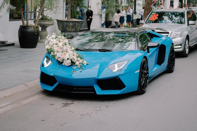 Can canh Lamborghini Aventador Roadster hon 37 ty ruoc dau tai Hai Phong-Hinh-2