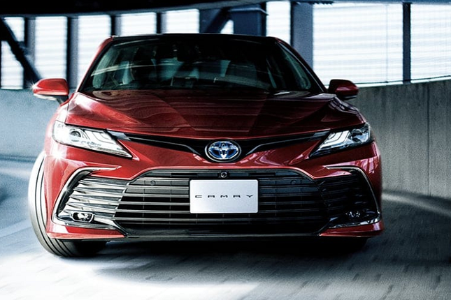 Can canh Toyota Camry 2021 moi gia tu 33.200 USD tai Nhat Ban-Hinh-4